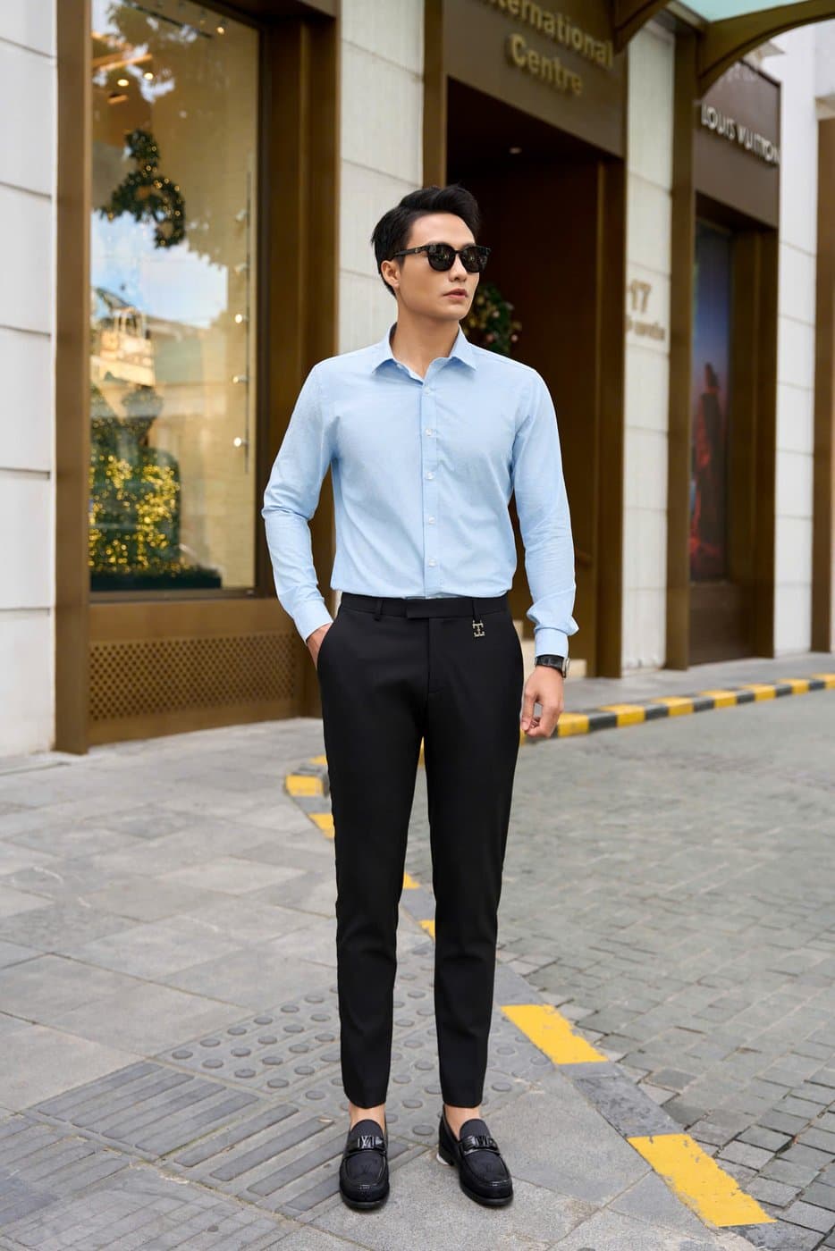 Sơ Mi Xanh Nhạt Công Sở