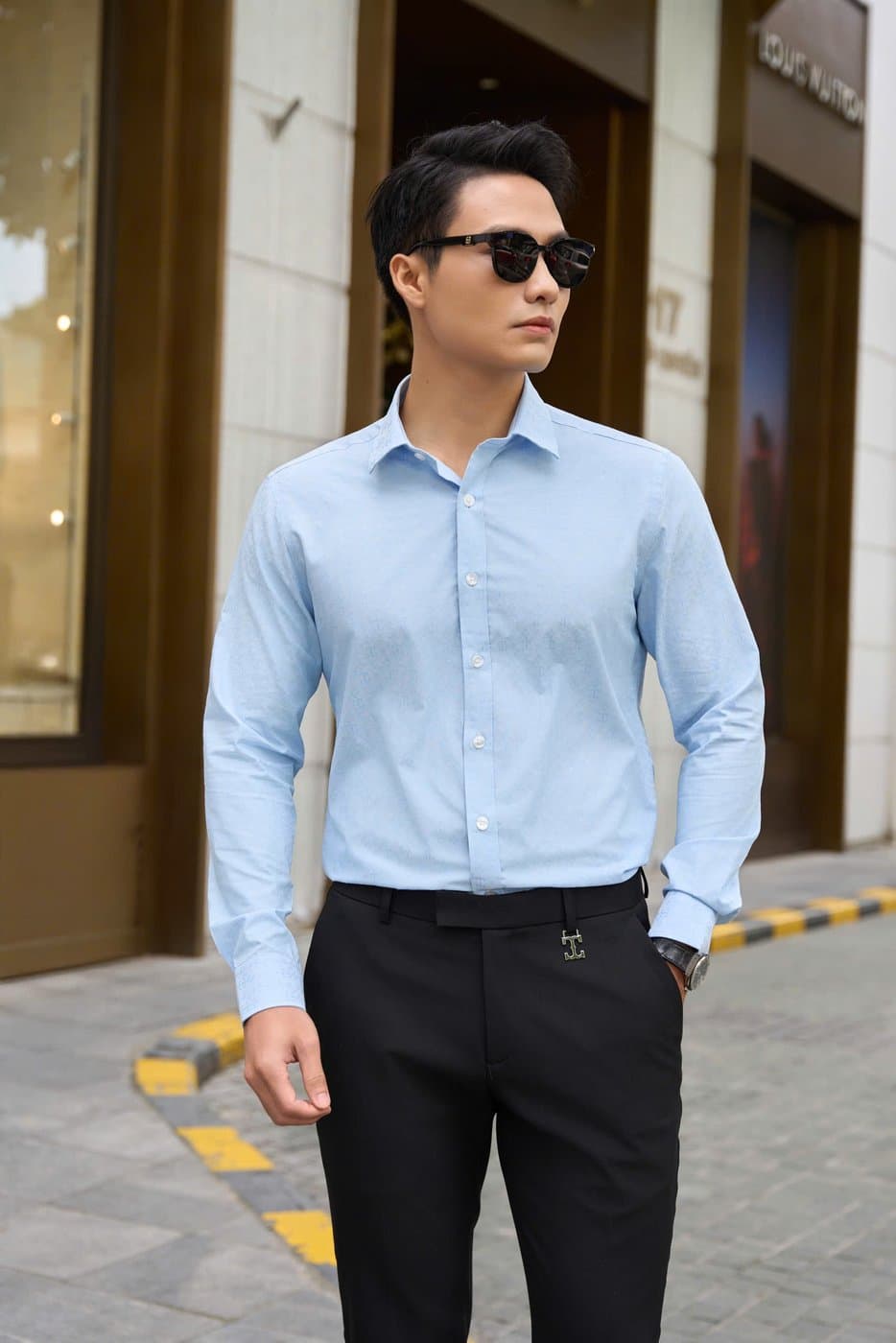 Sơ Mi Xanh Nhạt Công Sở 2